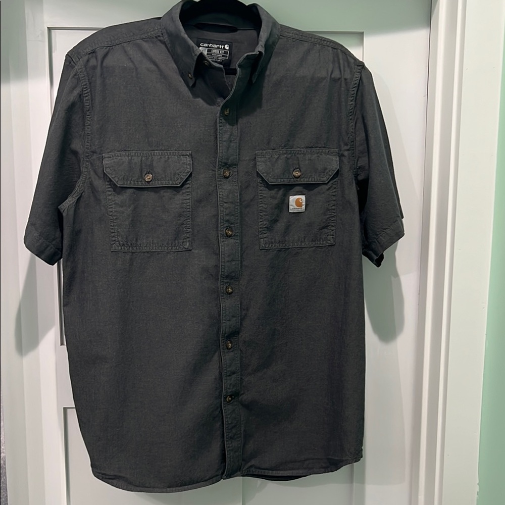Carhartt Men's Black Short Sleeve Shirt. Size L loose fit.